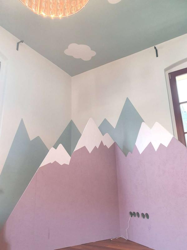 Bergmotiv Wand im Kinderzimmer