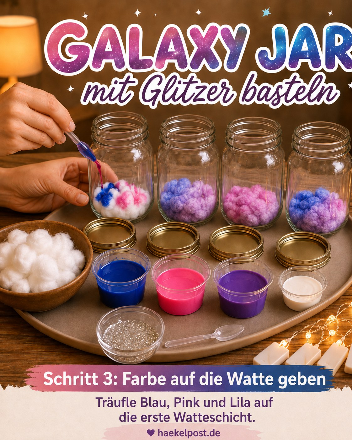 Blaue, pinke und lila Farbe wird auf die Watte geträufelt für den Galaxy-Jar-Effekt