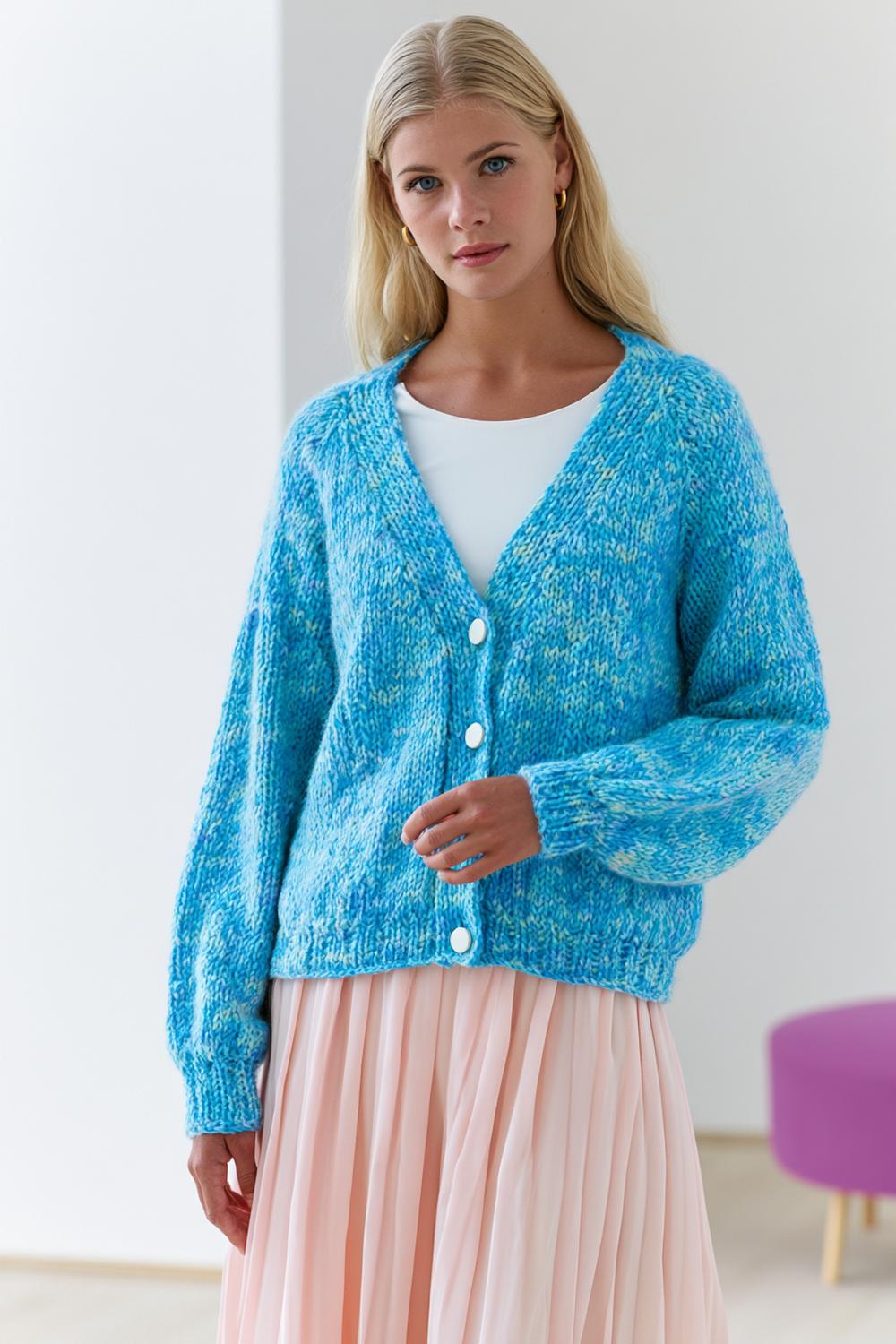 Trendige Oversized-Strickjacke