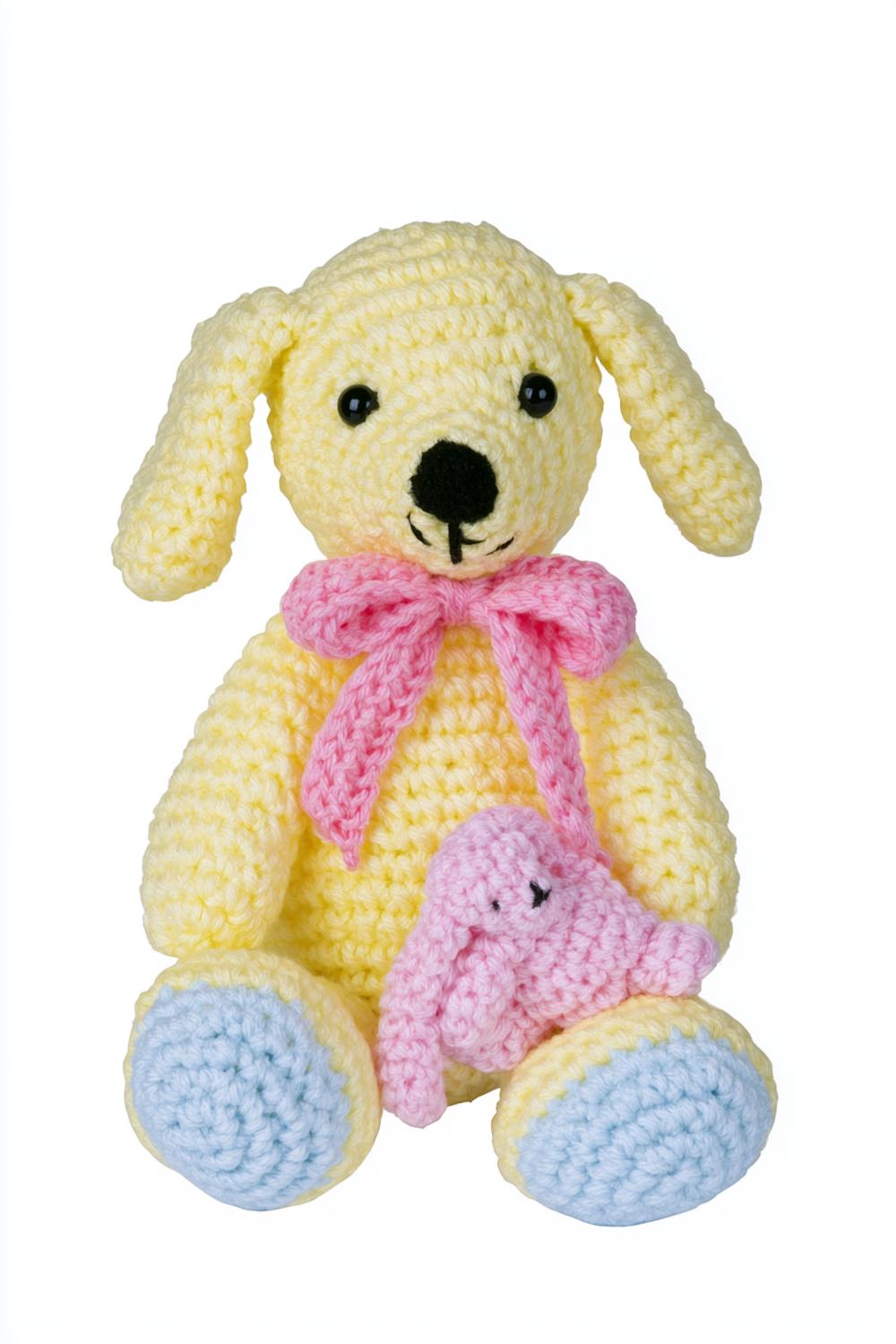 Gelber Hund mit rosa Schal