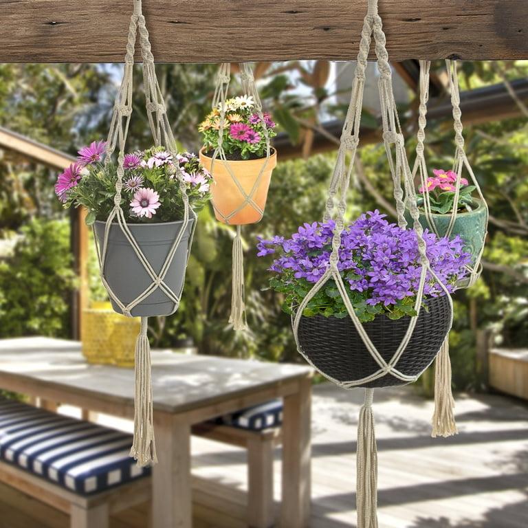 Makramee Blumenhalter mit Pflanzen