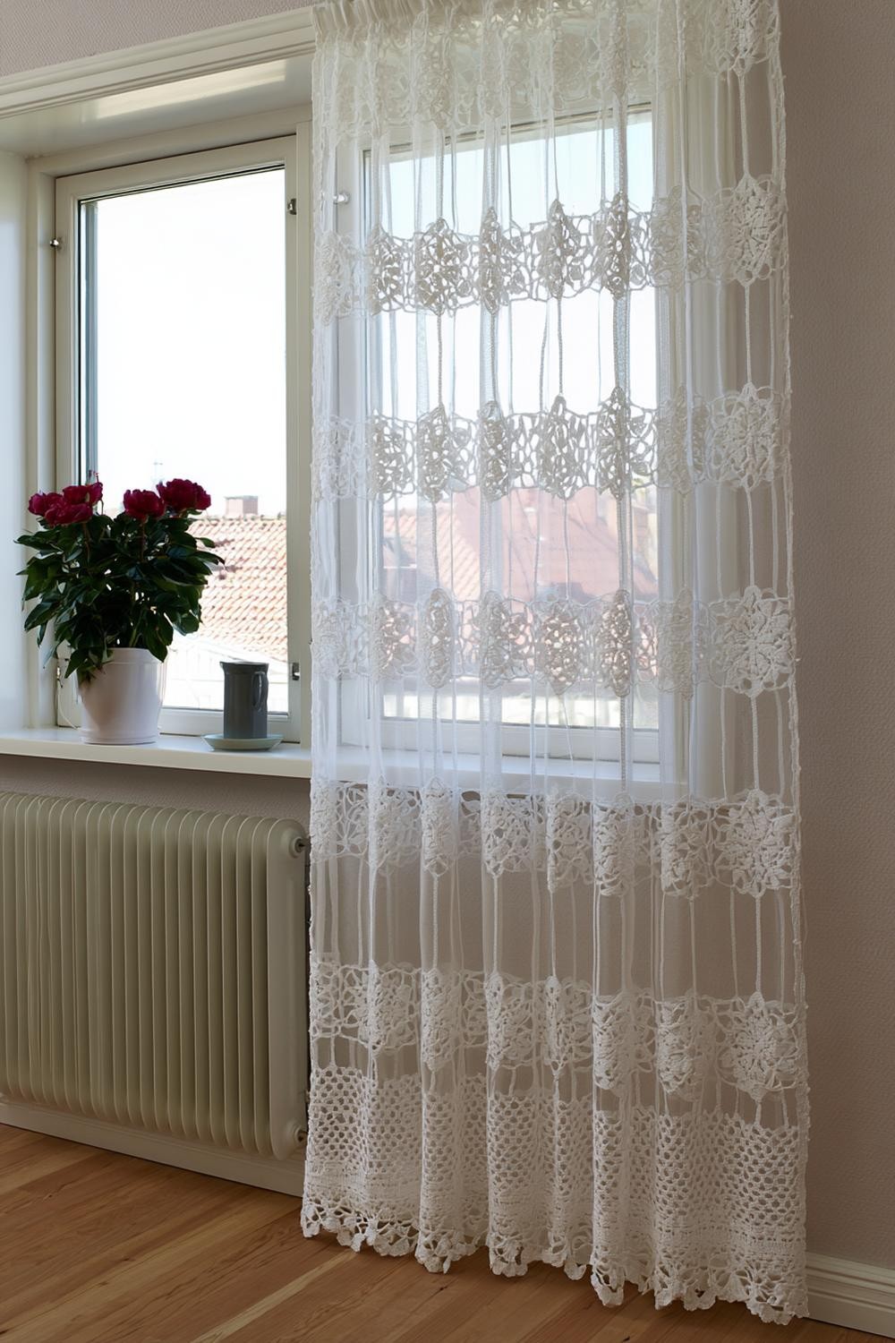 Romantische Spitzenvorhänge