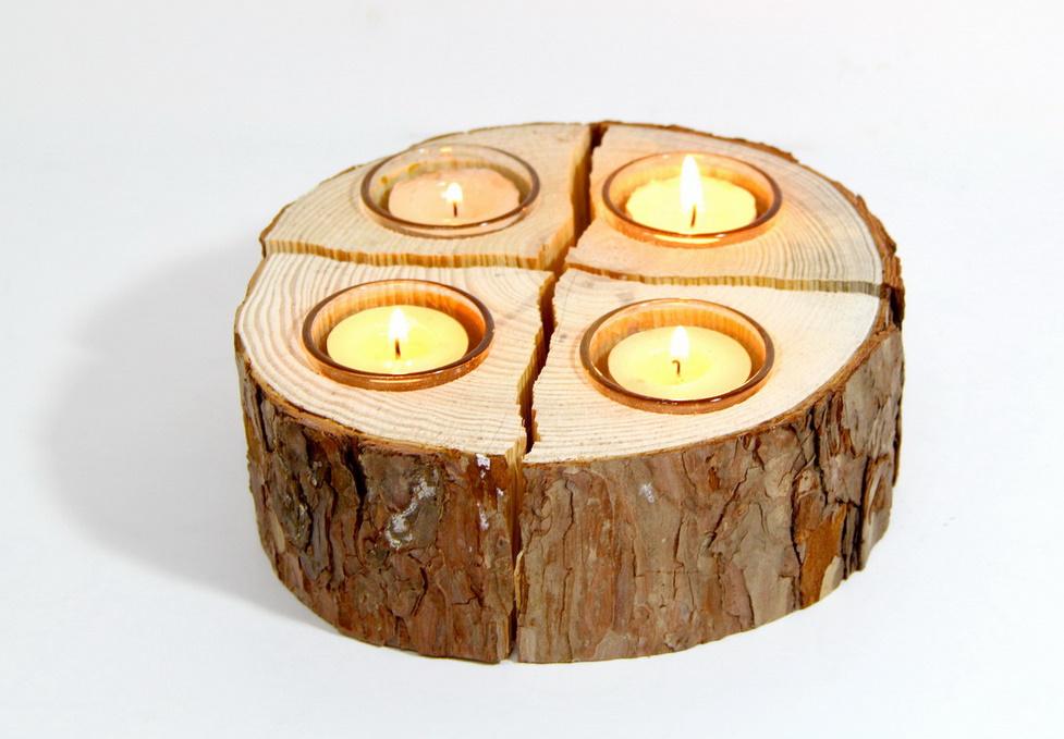 Rustikaler Kerzenhalter aus Holzresten